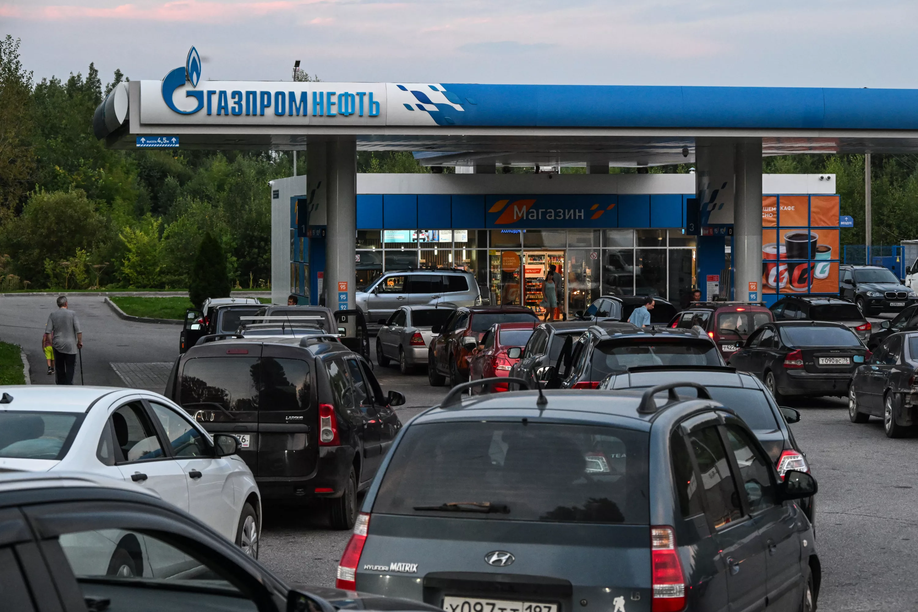 «Nous nous préparons au pire des scénarios» : en Russie, une importante raffinerie mise à l’arrêt au moins six mois après une attaque ukrainienne