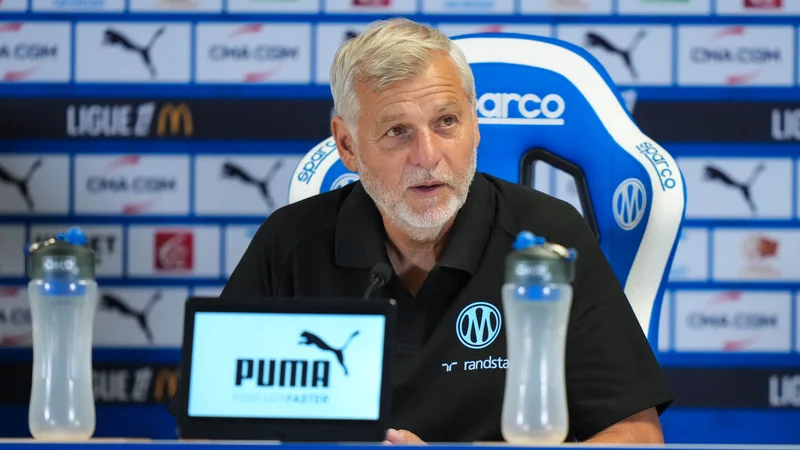 OM: Riolo pointe encore la communication