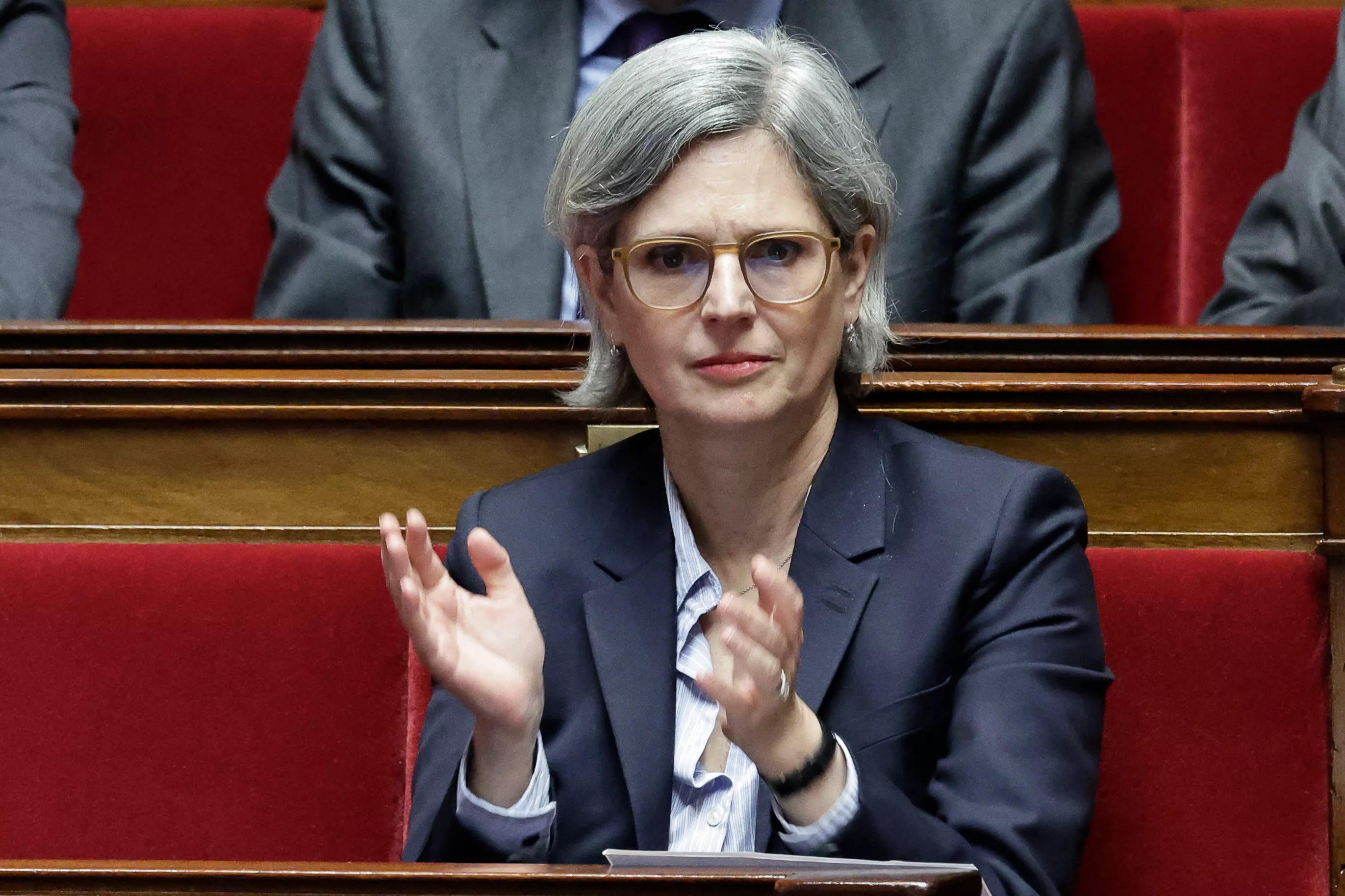 «On est dans la fin d’un monde» : Sandrine Rousseau estime qu’avec la multiplication des canicules et des incendies, c’est «l’effondrement qui commence»