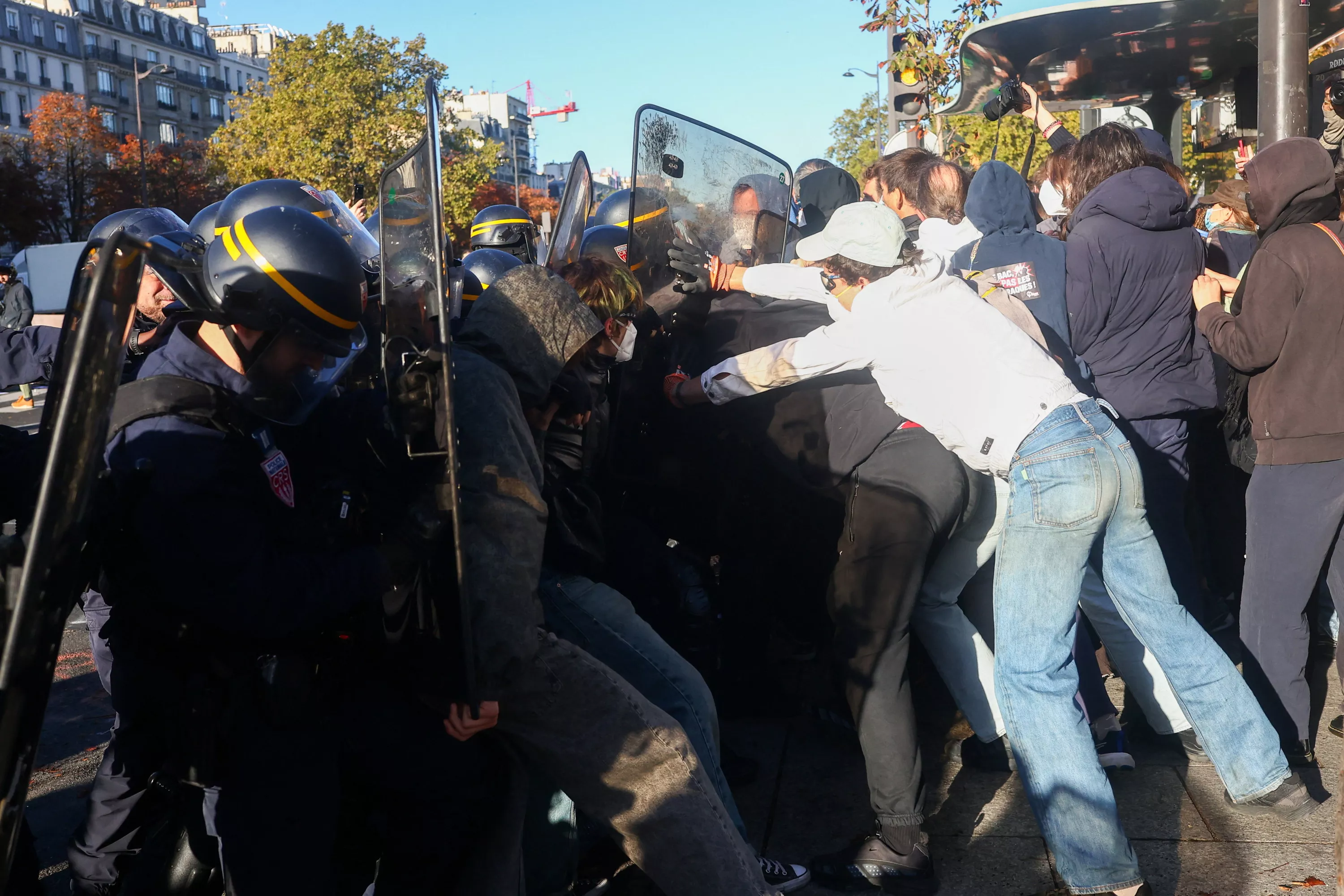 Plainte de policiers «contre l’État» : la difficile preuve de la mise en danger d’autrui