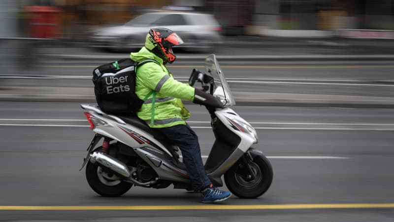 Plus de 19 euros de l'heure: les livreurs Uber Eats australiens vont toucher une rémunération plancher près de 20% supérieure au salaire minimum du pays