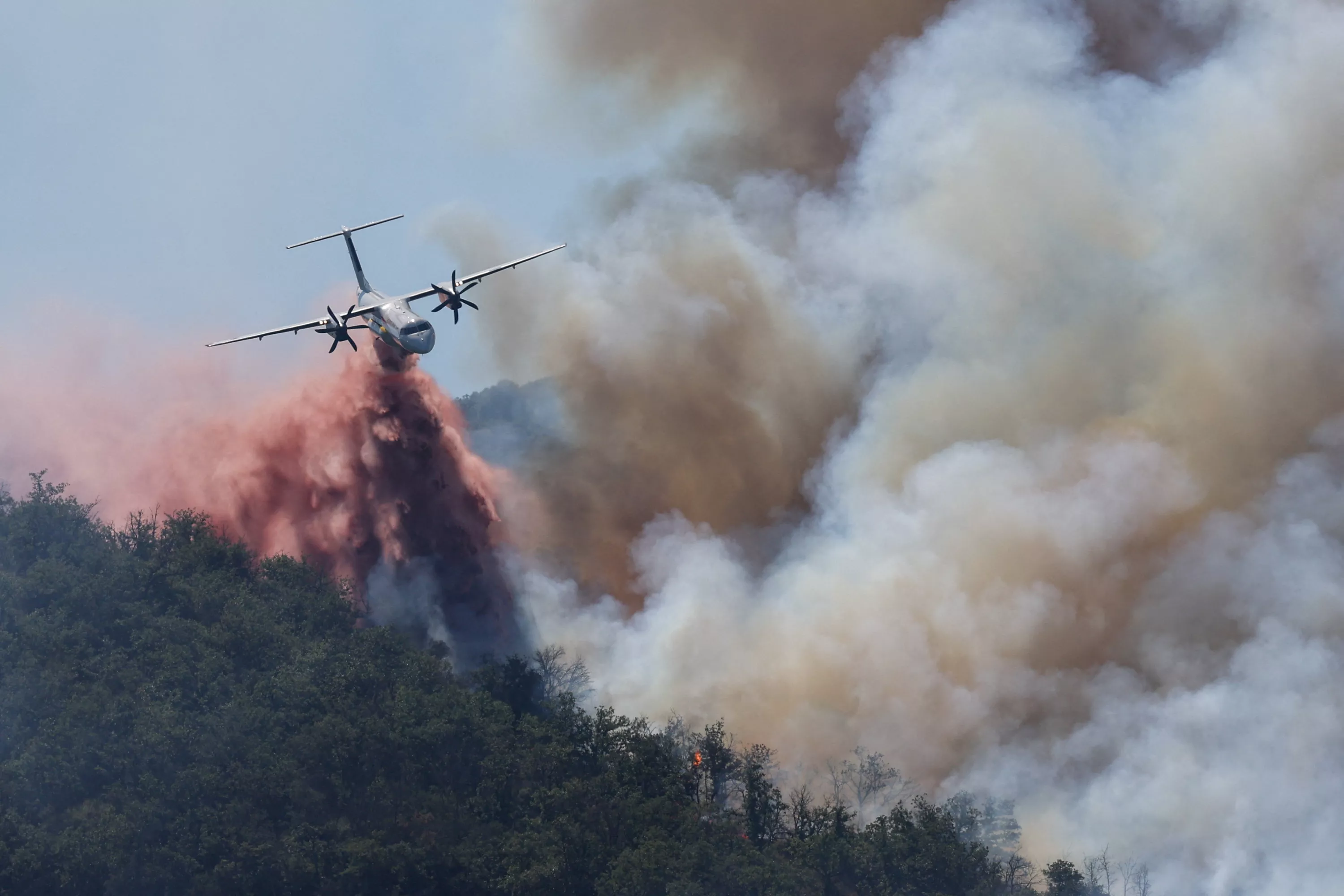Précocité, surfaces brûlées, intensité : comment les incendies ont évolué en France depuis 1949