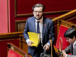 Présidentielle 2027 : accusé de violences Philippe Brun renonce à se présenter et dénonce une