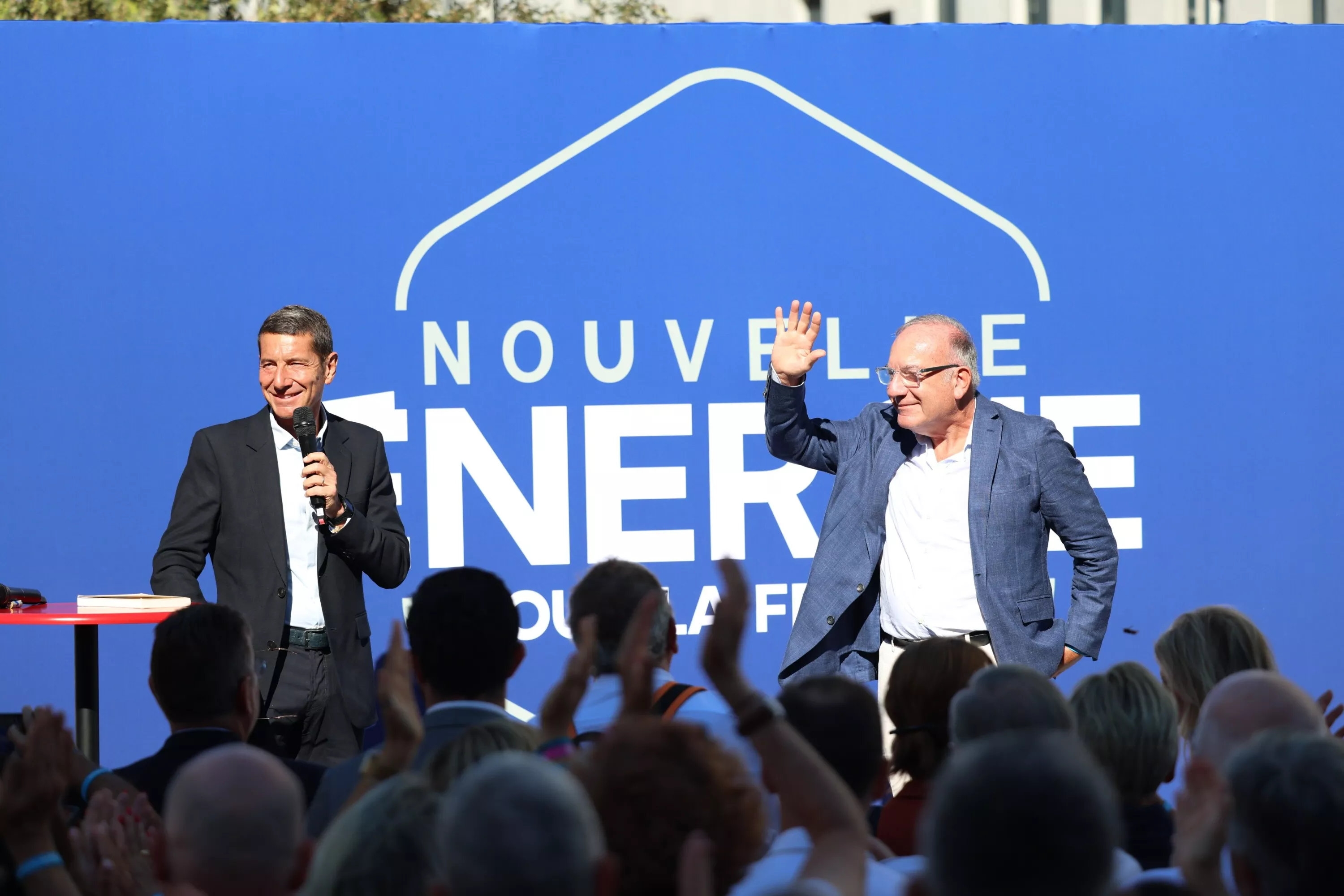 Présidentielle 2027 : à Cannes, la figure du patronat français Pierre Gattaz assume des convergences avec le projet politique de David Lisnard