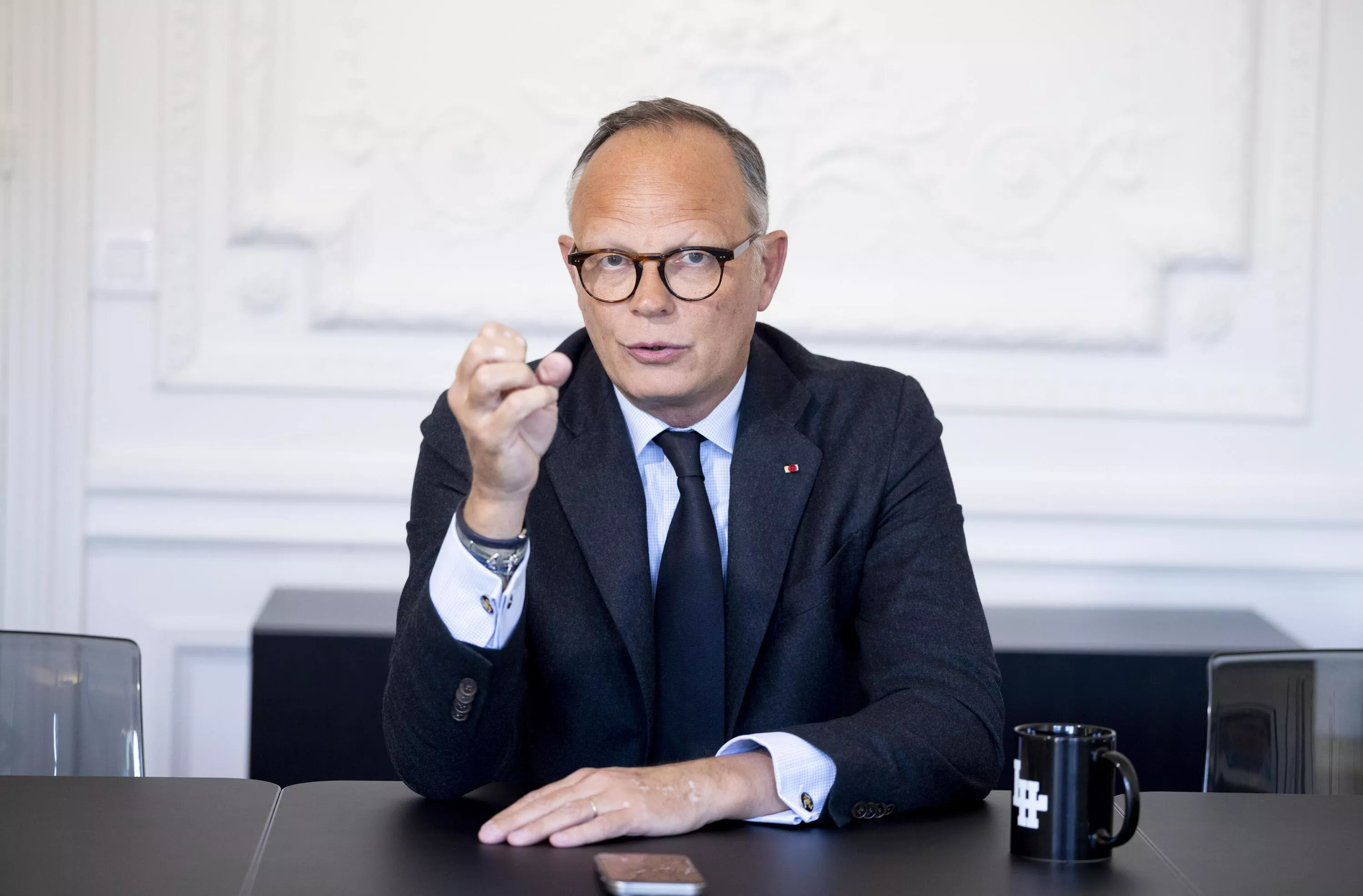 Présidentielle 2027 : Édouard Philippe pense que ce «serait dangereux» si Gabriel Attal et lui se présentaient au premier tour