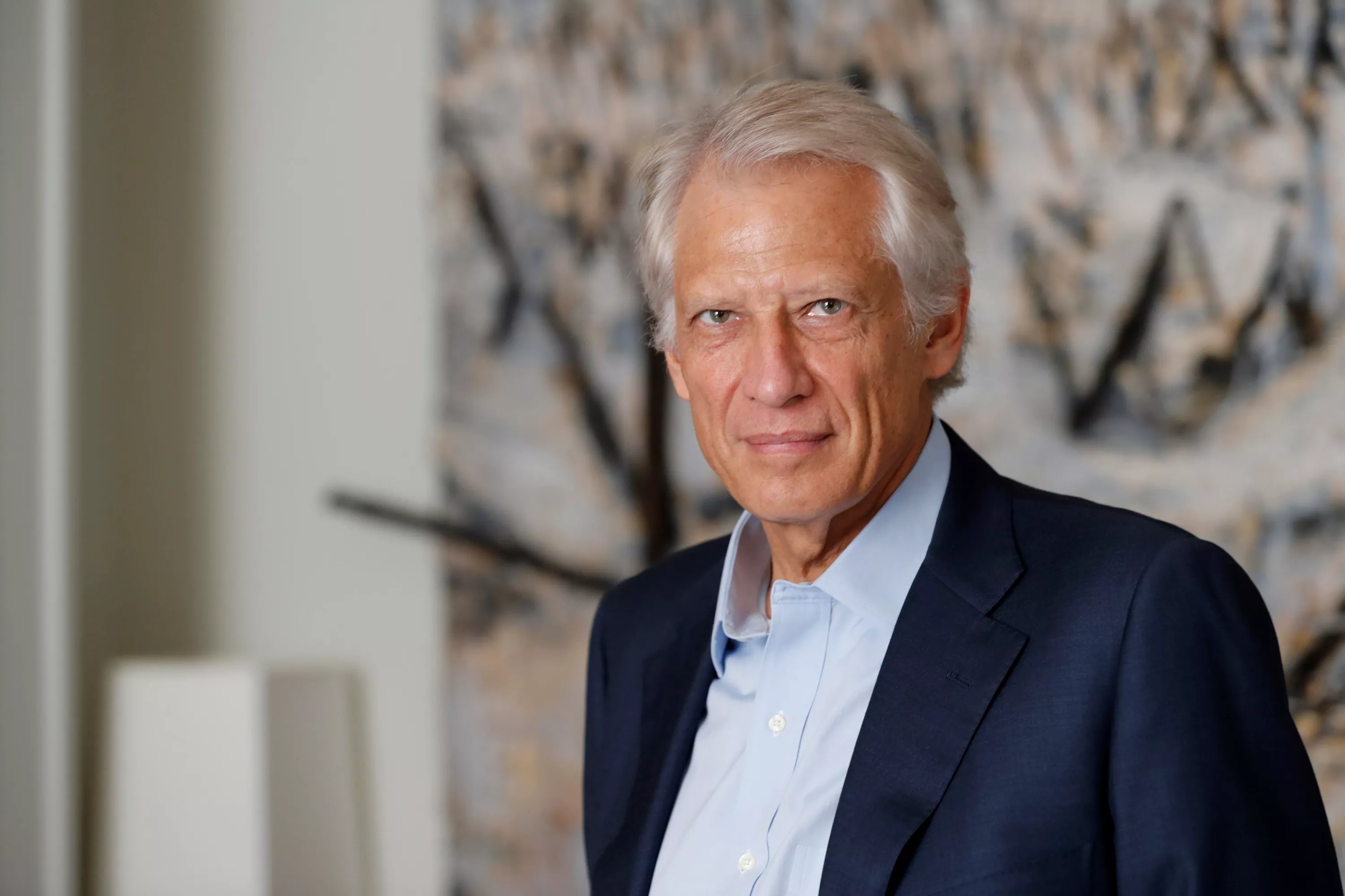 Présidentielle 2027 : «Je veux être candidat», Dominique de Villepin se dévoile un peu plus et accuse Philippe de «faire le jeu de Le Pen» sur l'immigration