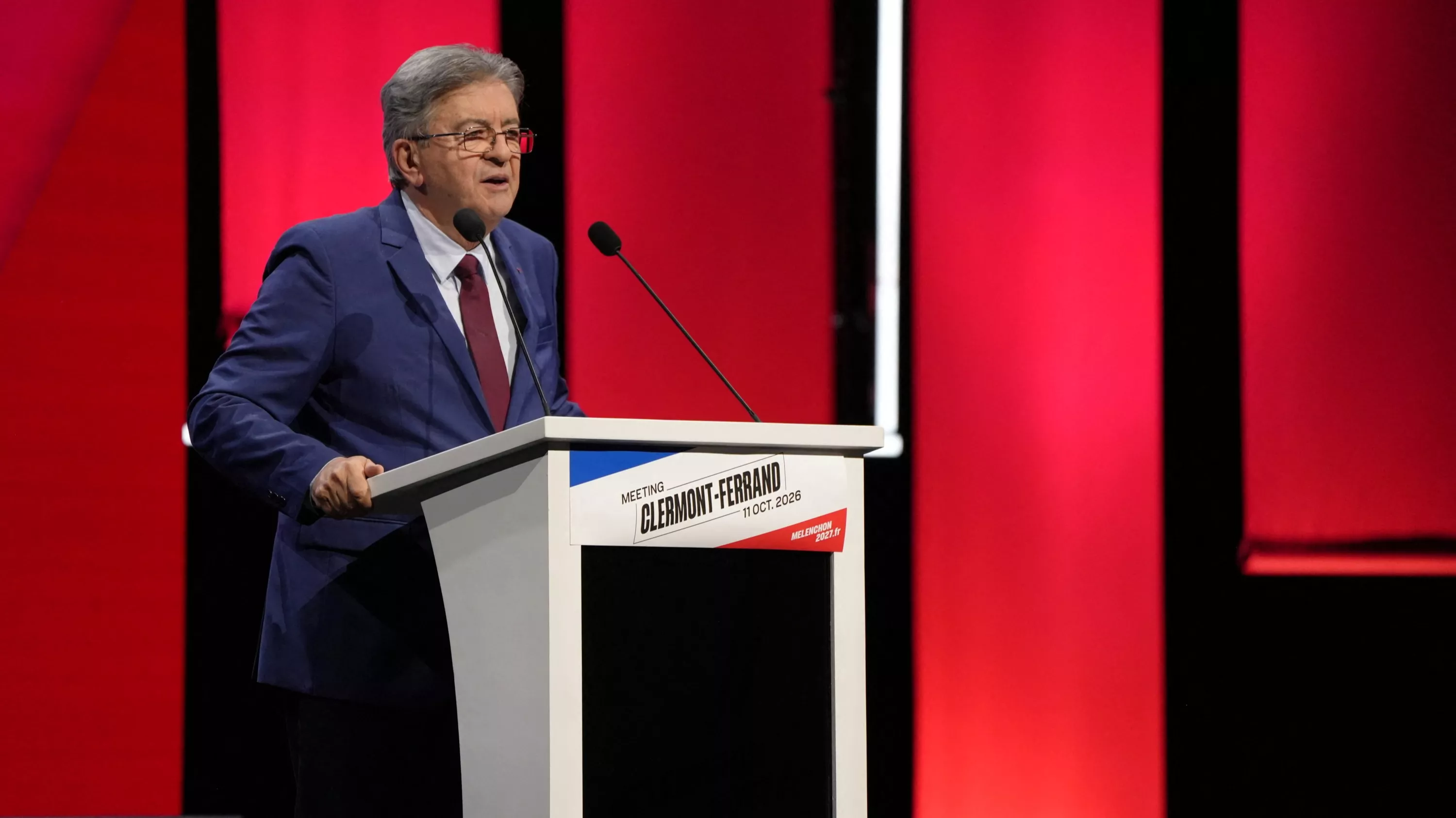 Présidentielle 2027 : Jean-Luc Mélenchon tente d’invisibiliser  Raphaël Glucksmann pour régner en seul maître à gauche