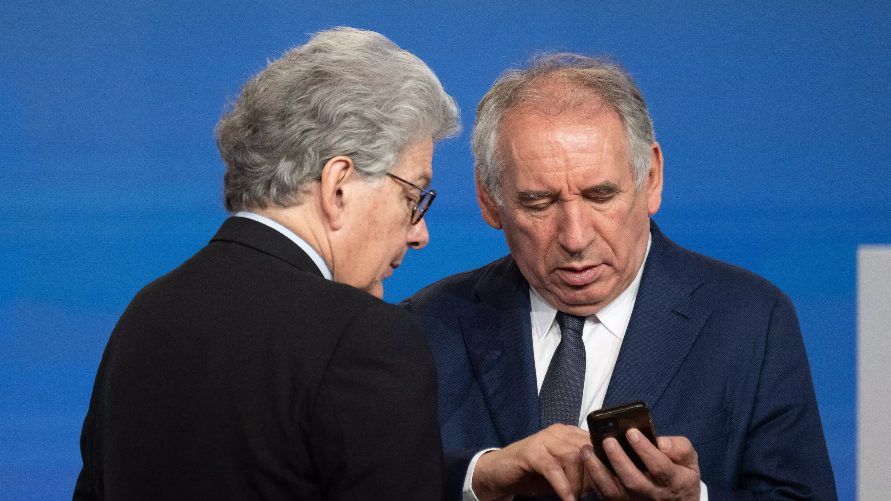 Présidentielle 2027 : le plan de François Bayrou pour mettre la candidature de Thierry Breton sur orbite