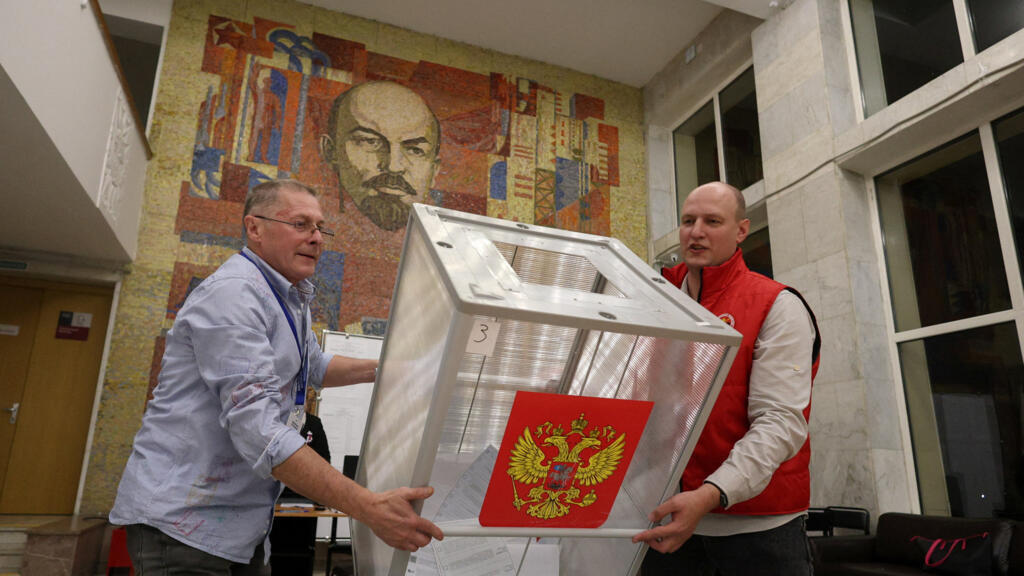 Russie: le parti de Vladimir Poutine donné vainqueur de législatives sans surprises