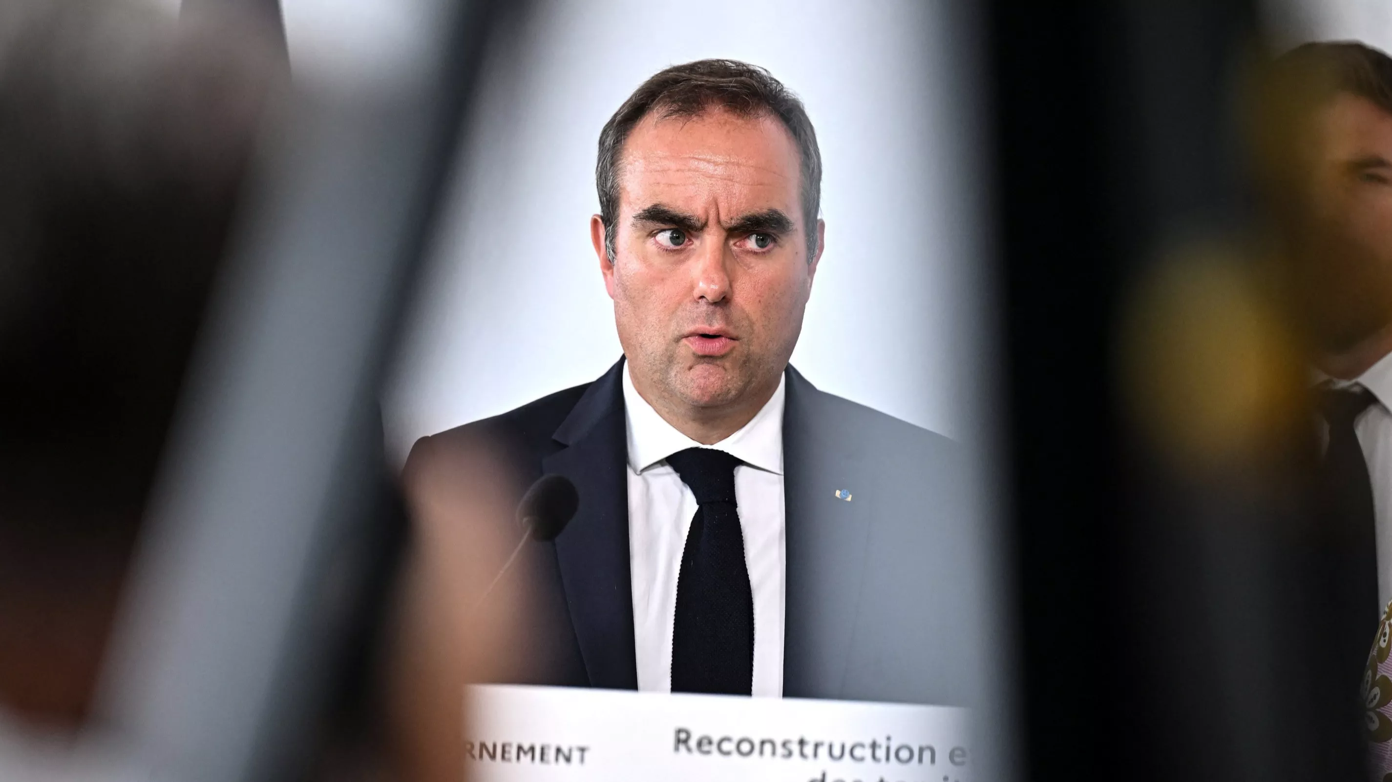 Sébastien Lecornu appelle les parlementaires à adopter « un budget » pour 2027