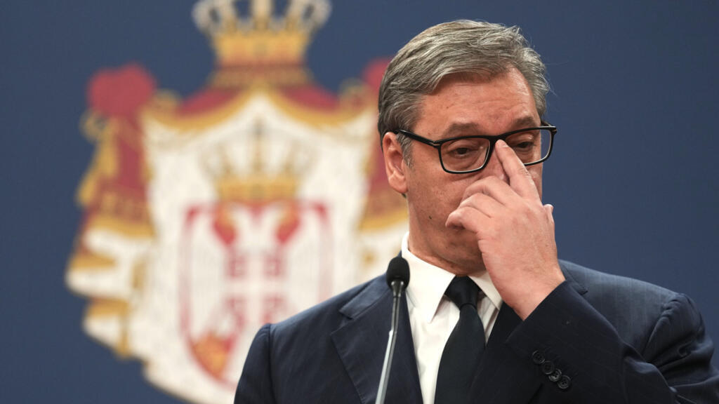 Serbie: le président Aleksandar Vucic annonce sa démission, des élections anticipées à venir