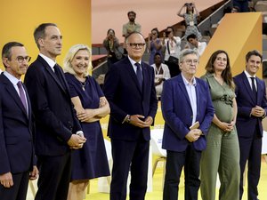SONDAGE Présidentielle 2027 : Mélenchon au second tour dans la plupart des scénarios, Attal jamais qualifié