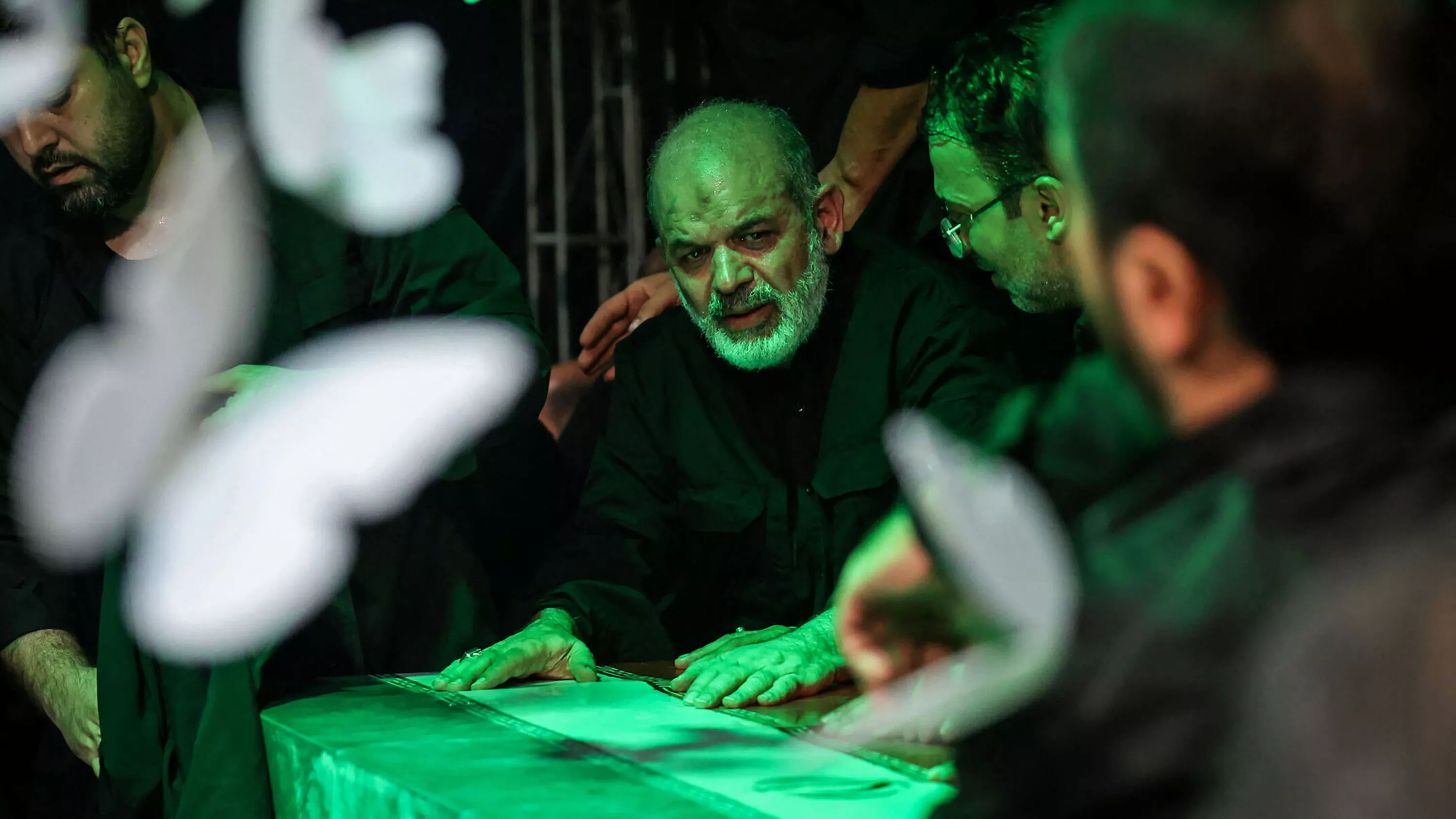 Suspecté de plusieurs attentats, fervent anti-américain : qui est Ahmad Vahidi, le nouveau chef des gardiens de la révolution iraniens ?