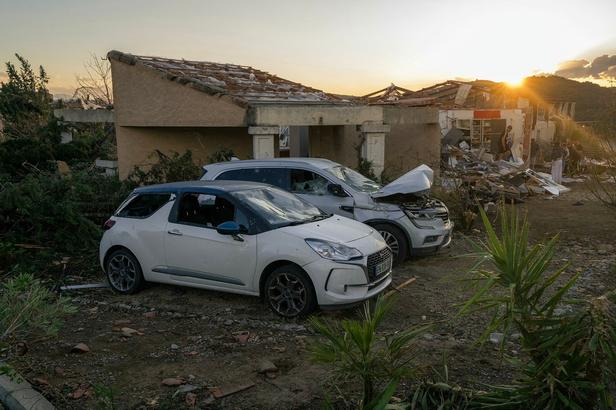 Tornade dans l’Aude : «On aurait pu avoir 20, 30 décès», confie le maire de la commune sinistrée, encore sous le «choc»