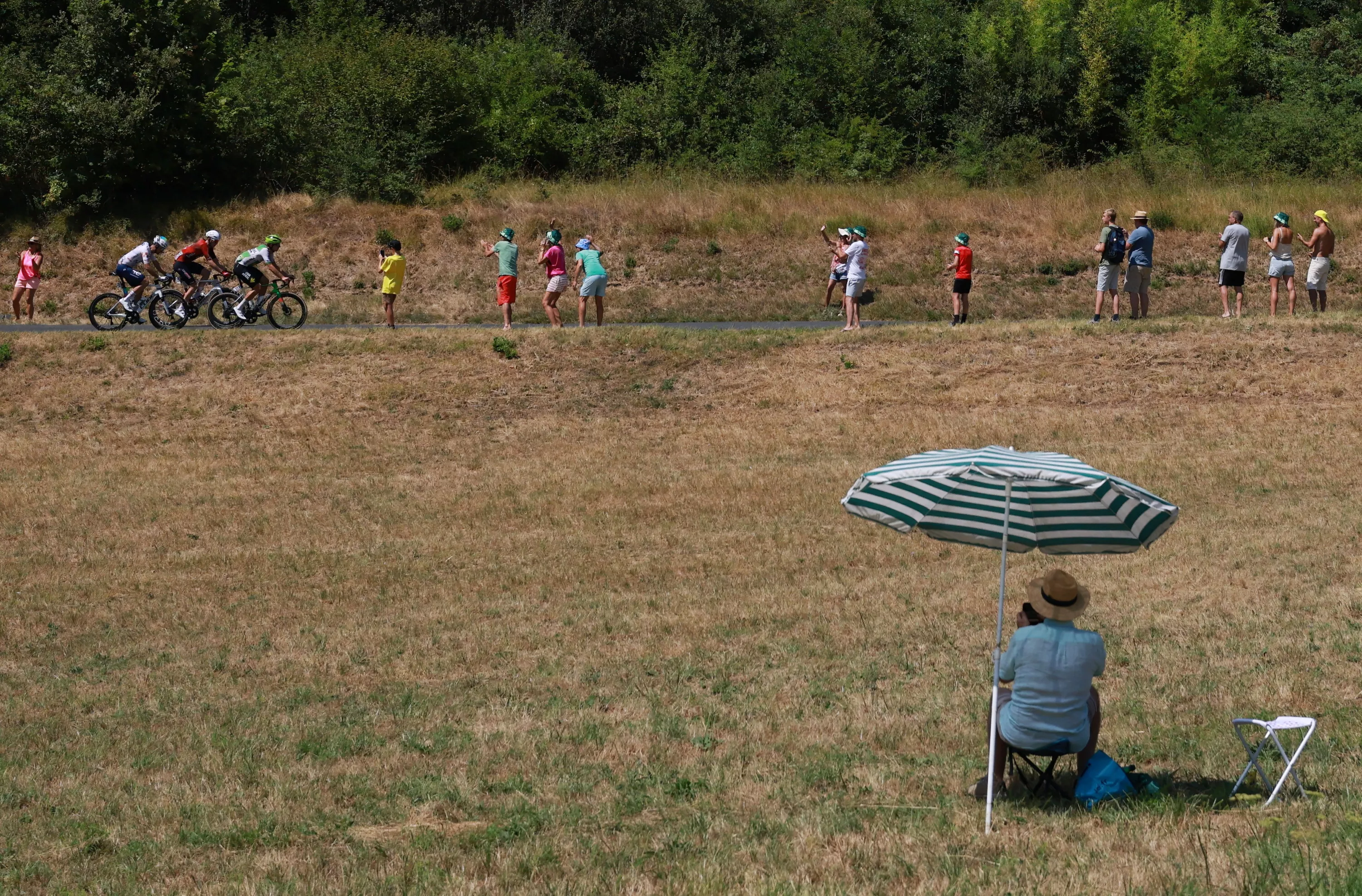 Tour de France : l’étape de dimanche raccourcie en raison de la canicule, une décision inédite