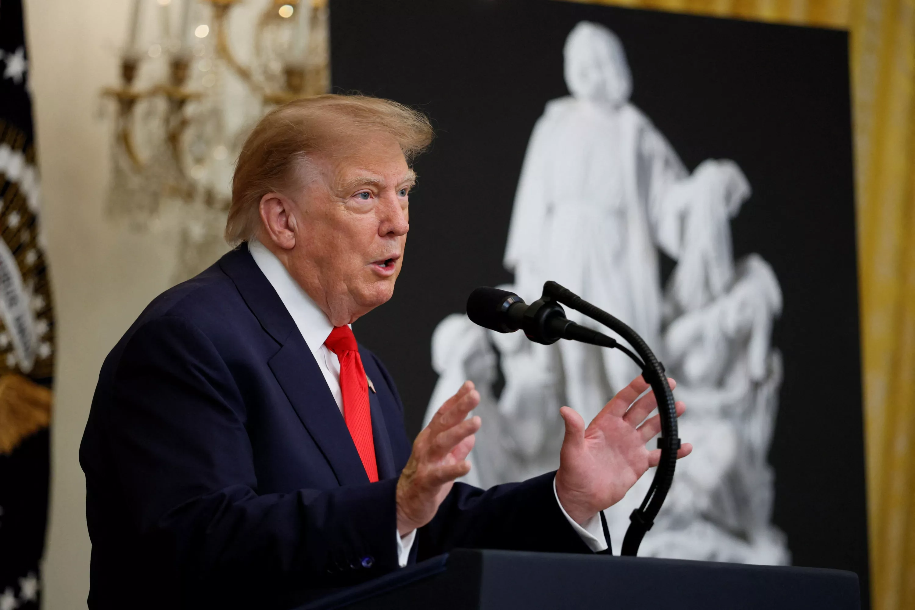 Trump conclut un accord avec Poutine sur le diesel russe, Zelensky dénonce une «horrible» décision