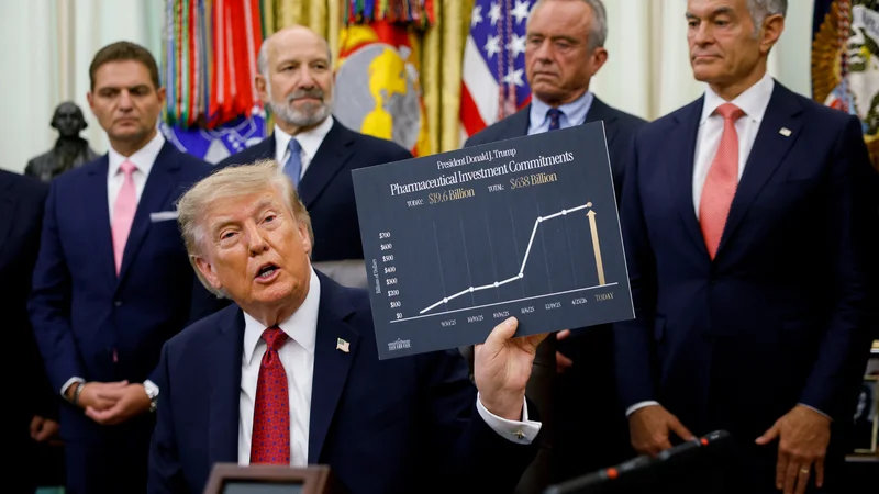 Trump a fait plier les géants de la pharmacie sur les prix: pourquoi les labos ont quand même signé une année de profits record