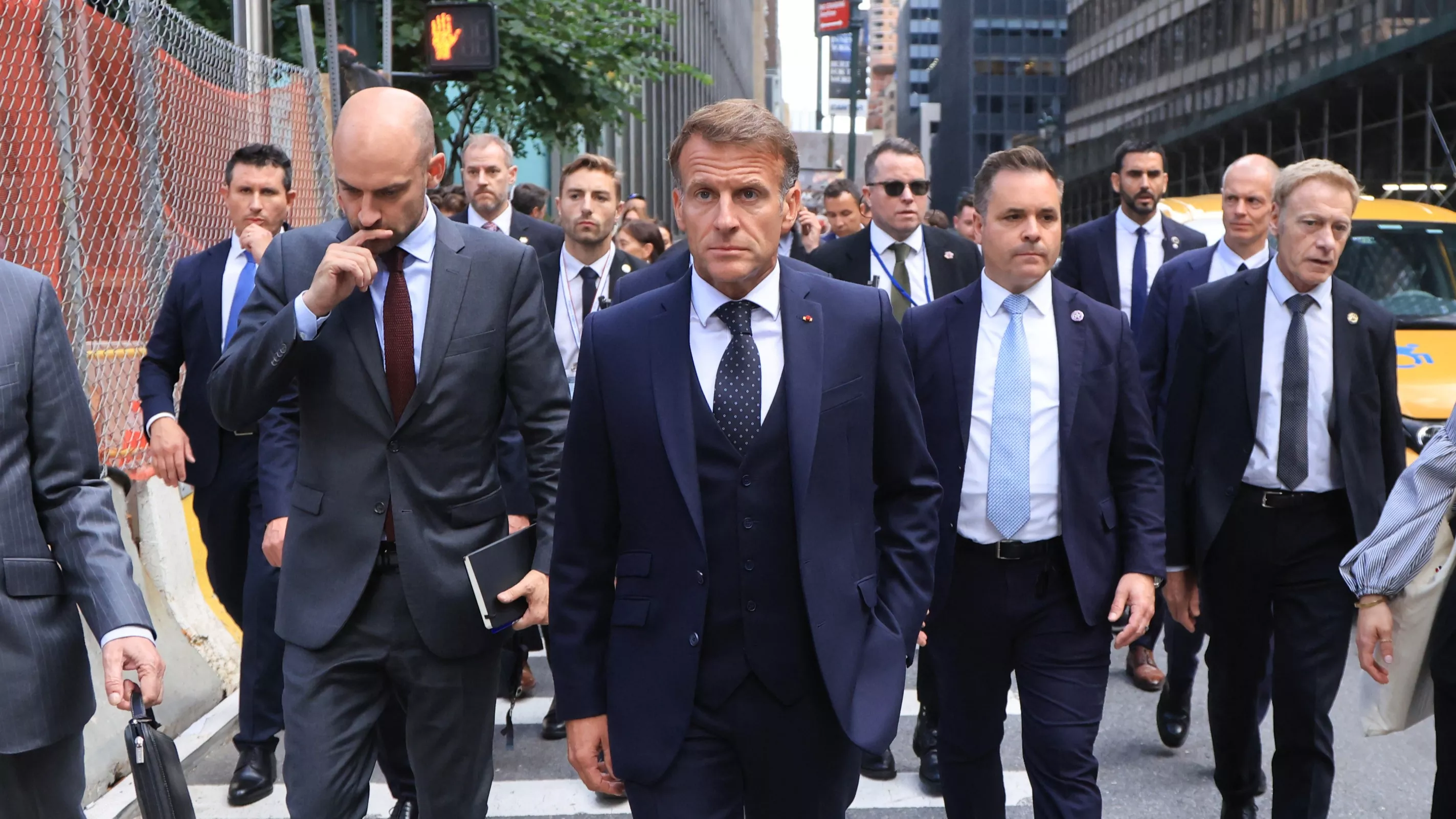 Ukraine, Moyen-Orient : Emmanuel Macron assure avoir eu «une discussion très constructive» avec Donald Trump