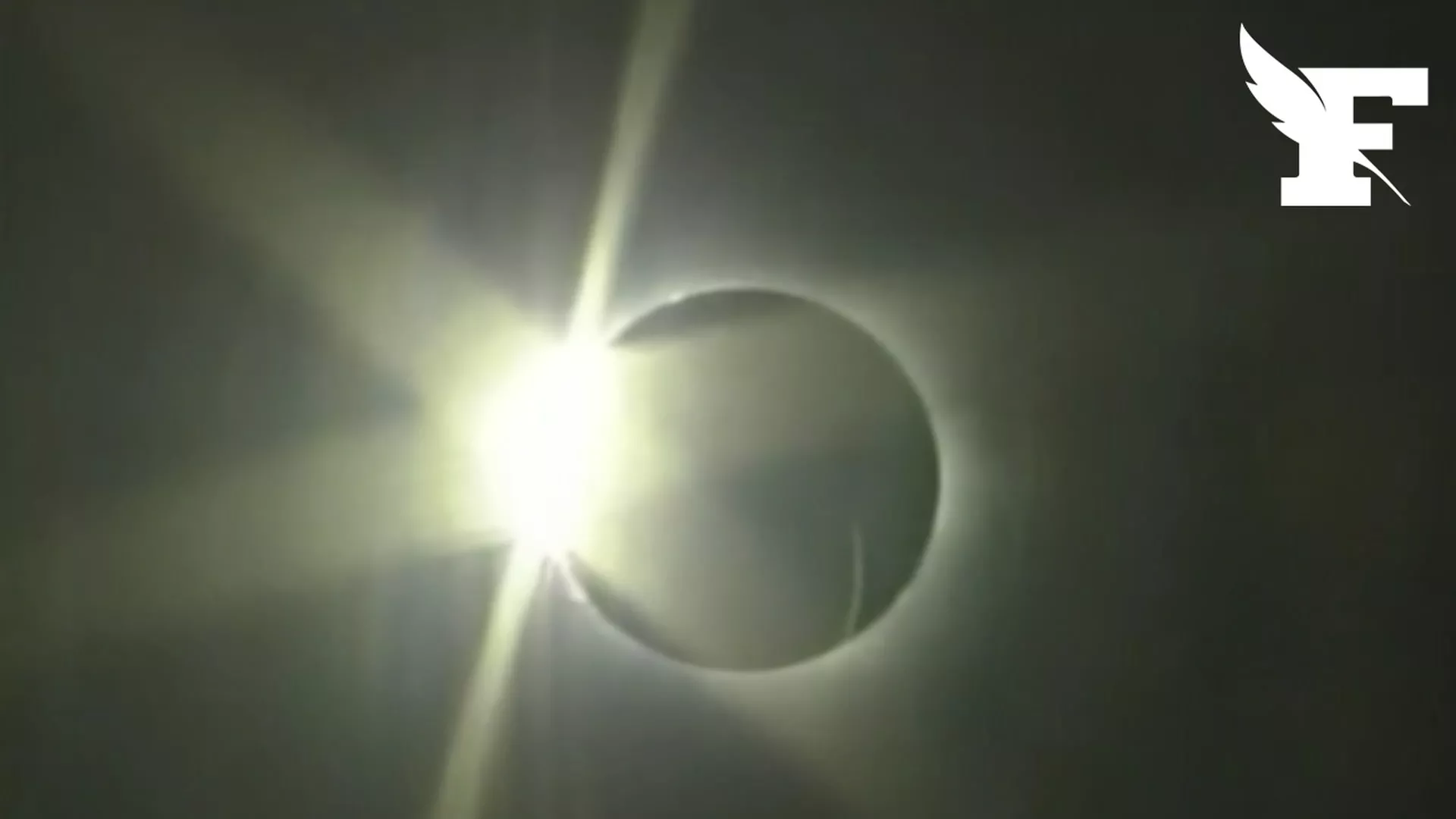 «Un événement tellement exceptionnel» : quand les Français s’émerveillaient devant l’éclipse solaire de 1999