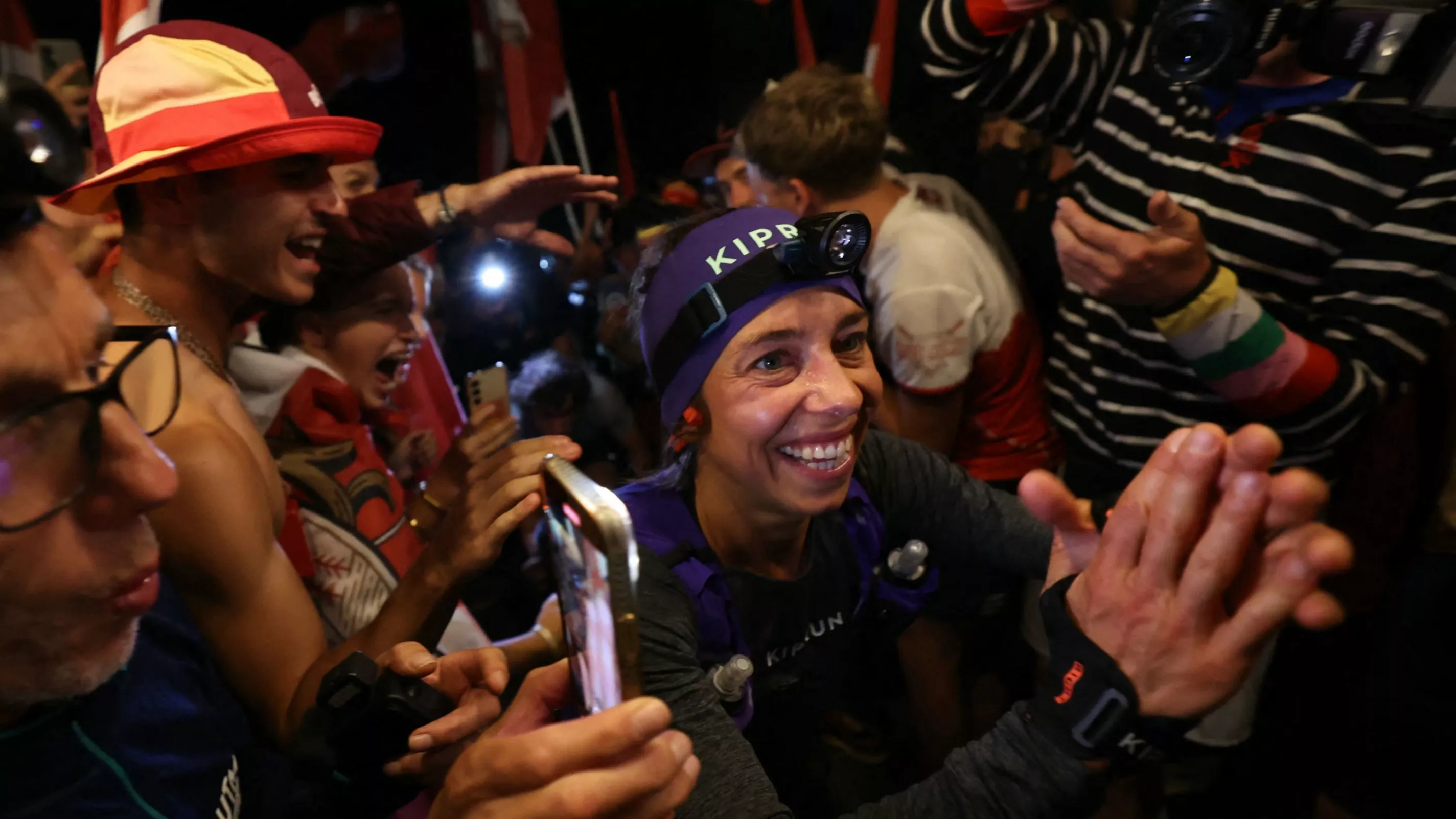 UTMB : qui est la Française Blandine L’Hirondel, vainqueur de l’épreuve reine du trail en moins de 22 heures ?